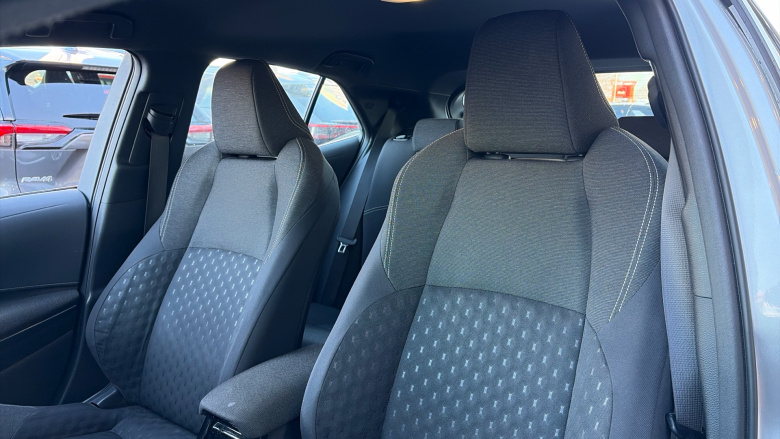 Toyota Corolla 1.8 Hybrid Icon 5dr CVT Hybrid Hatchback